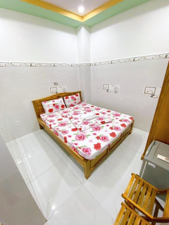 Hotel Thanh Vinh Ho Chi Minh City Exterior photo