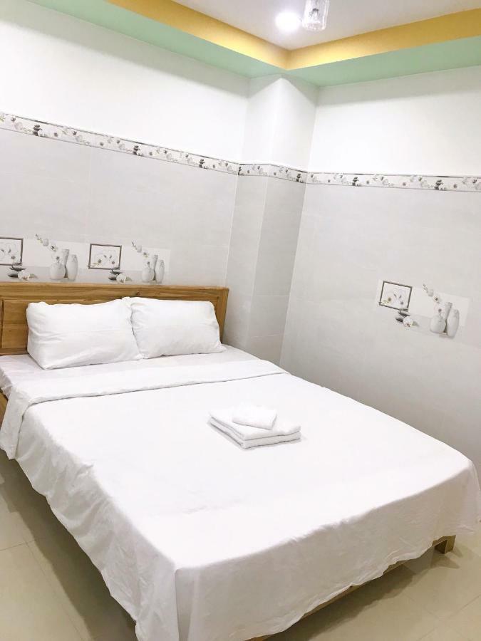 Hotel Thanh Vinh Ho Chi Minh City Exterior photo